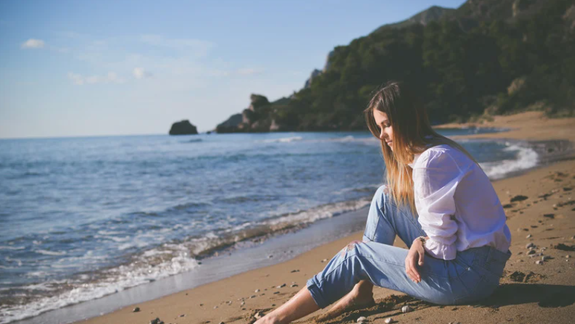 Alone Time vs. Loneliness: Knowing the Difference